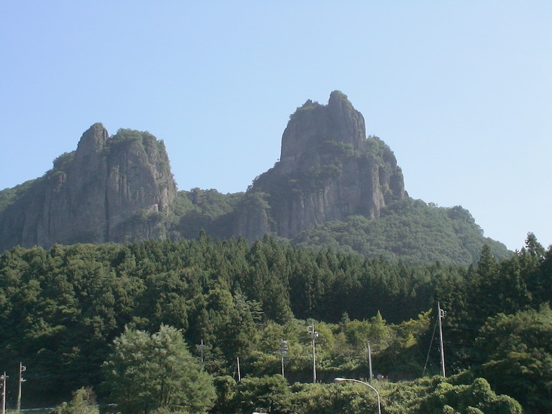 jutting vertical rocky outcroppings