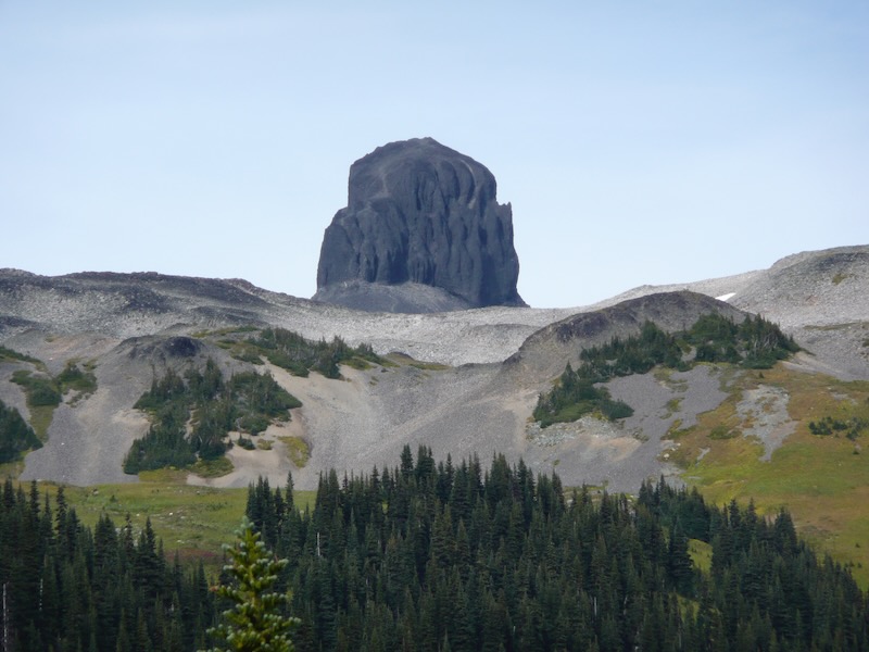 the chimney cracks of the Tusk's low end